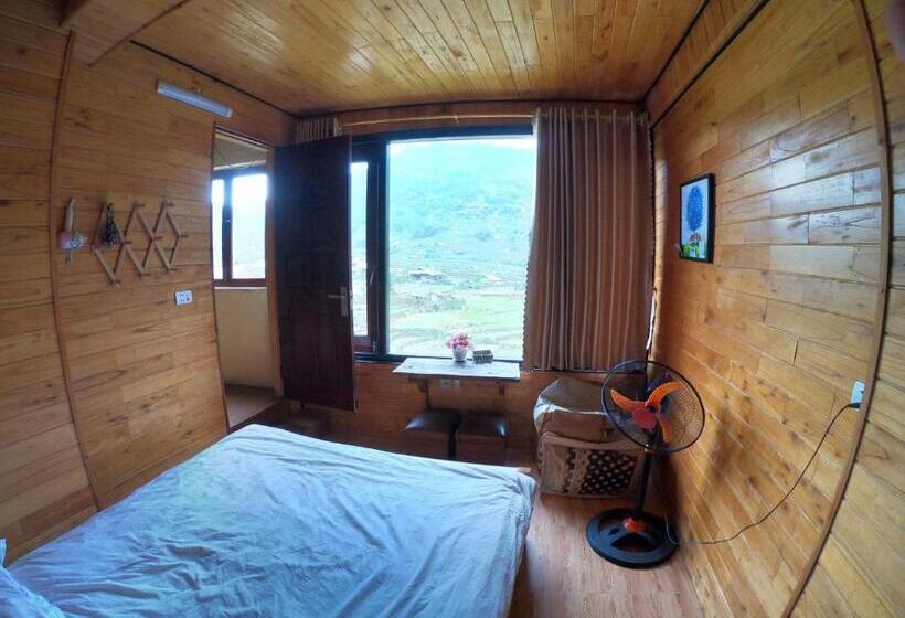 اتاق استاندارد با چشم‌انداز کوهستان, Amica House