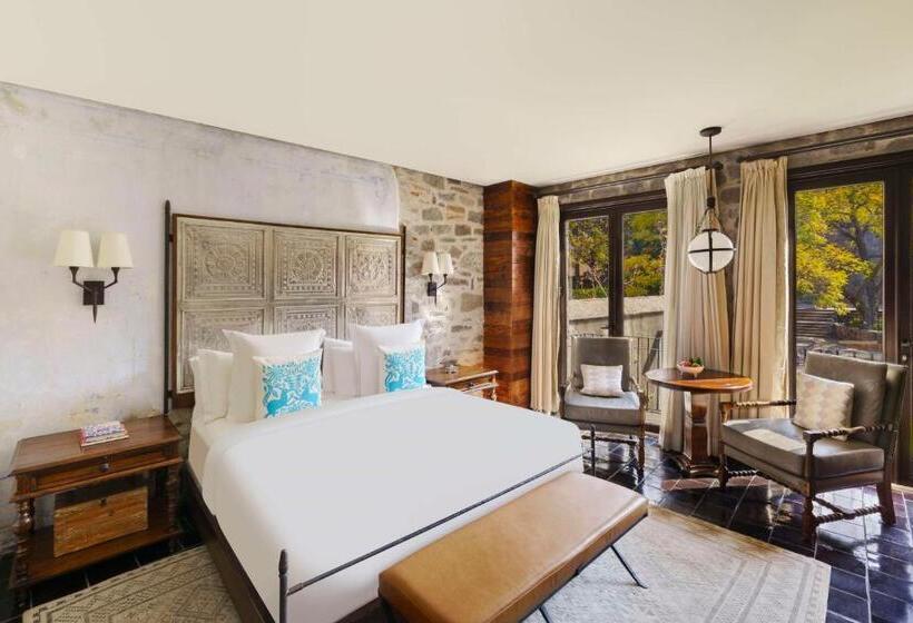 سوئیت جونیور با تخت بزرگ, Banyan Tree Puebla