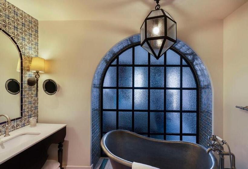 سوییت جونیور, Banyan Tree Puebla