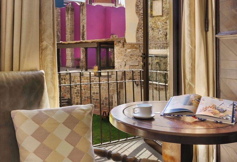 سوئیت جونیور با تخت بزرگ, Banyan Tree Puebla