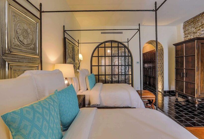 سوییت جونیور, Banyan Tree Puebla