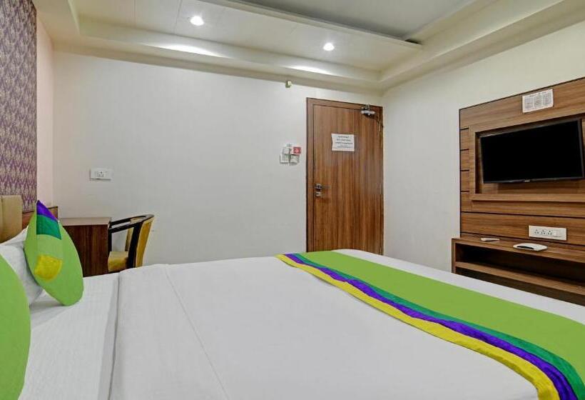 غرفة كلاسيكية ثلاثية, Collection O Hotel Johri Residency