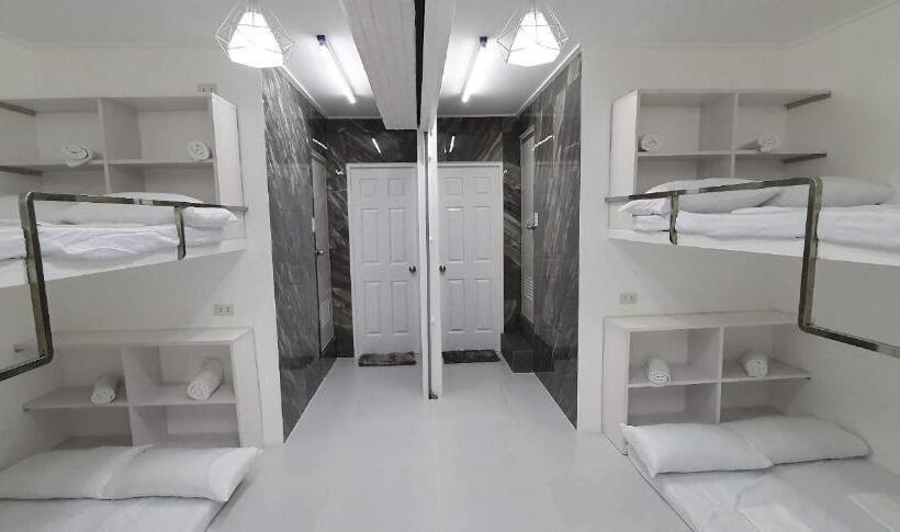 اتاق خانوادگی, Ervoruto Hostel Makati