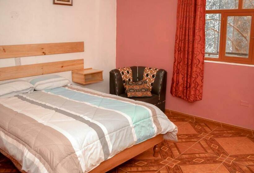 اتاق استاندارد با چشم‌انداز باغ, Huaraz Colonial