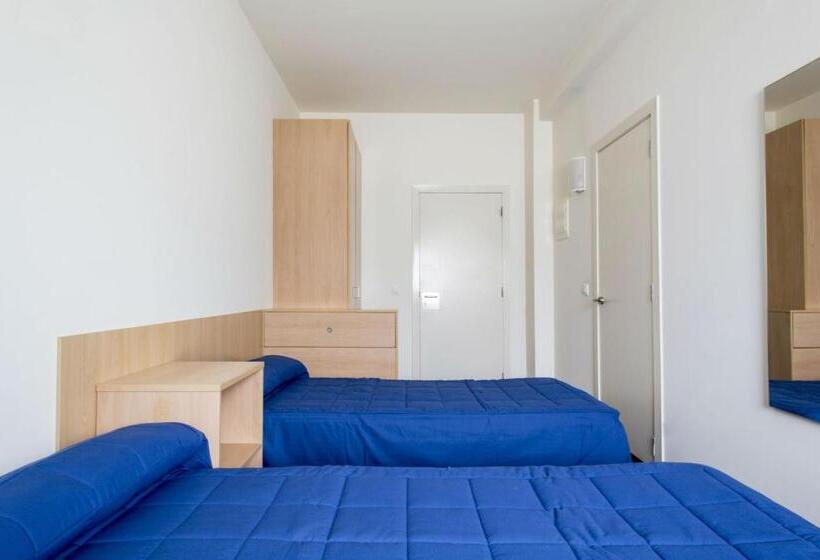 اتاق استاندارد چهار تخته, Residencia Universitaria As Burgas
