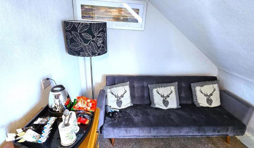 اتاق استاندارد, Mystayinn Kinloch Lodge