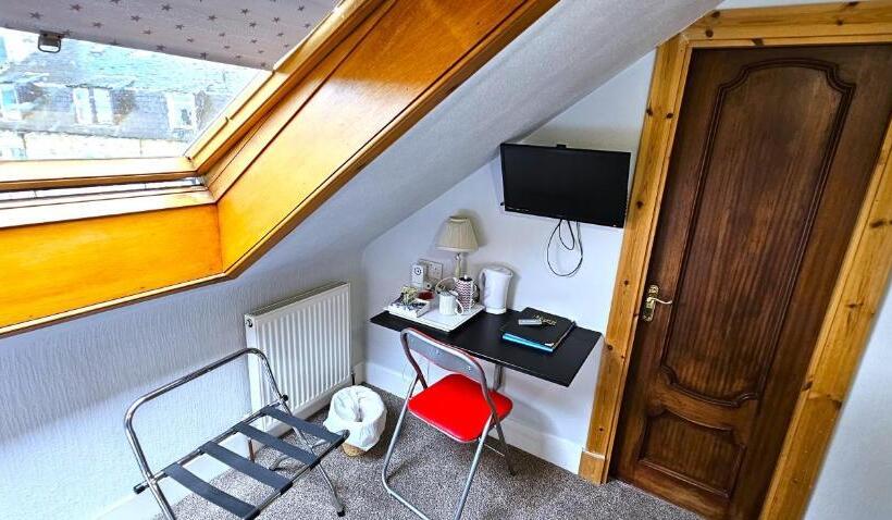 اتاق استاندارد یک نفره, Mystayinn Kinloch Lodge