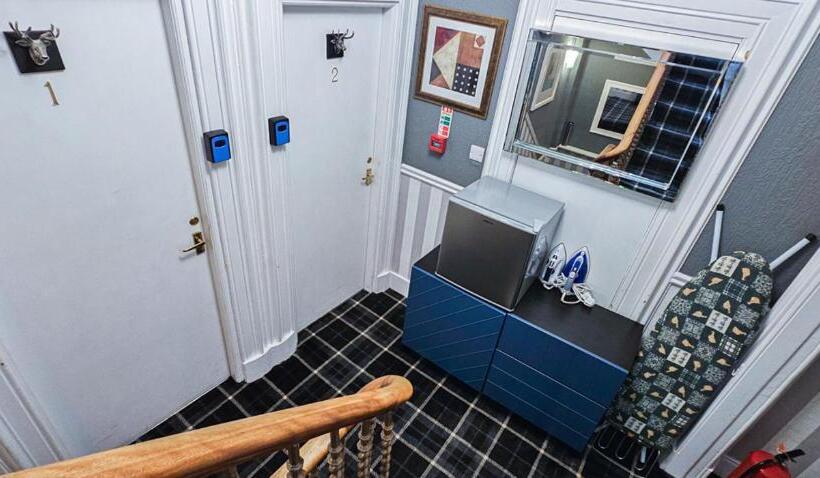 اتاق استاندارد با تخت بزرگ, Mystayinn Kinloch Lodge