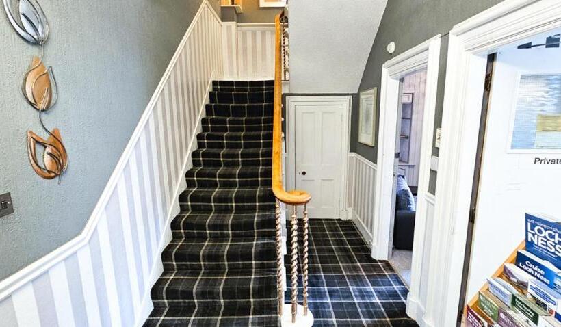 اتاق استاندارد, Mystayinn Kinloch Lodge