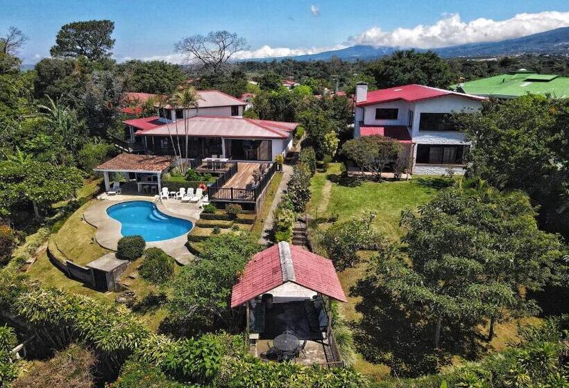 خانه 3 خوابه, Villas Aracari