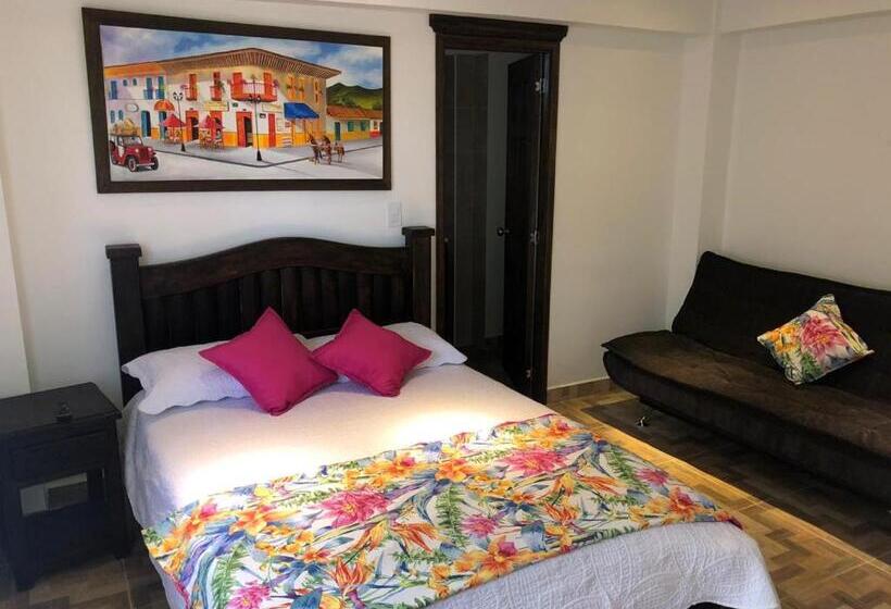 اتاق راحتی سه تخته, Boutique Palmas De Salento