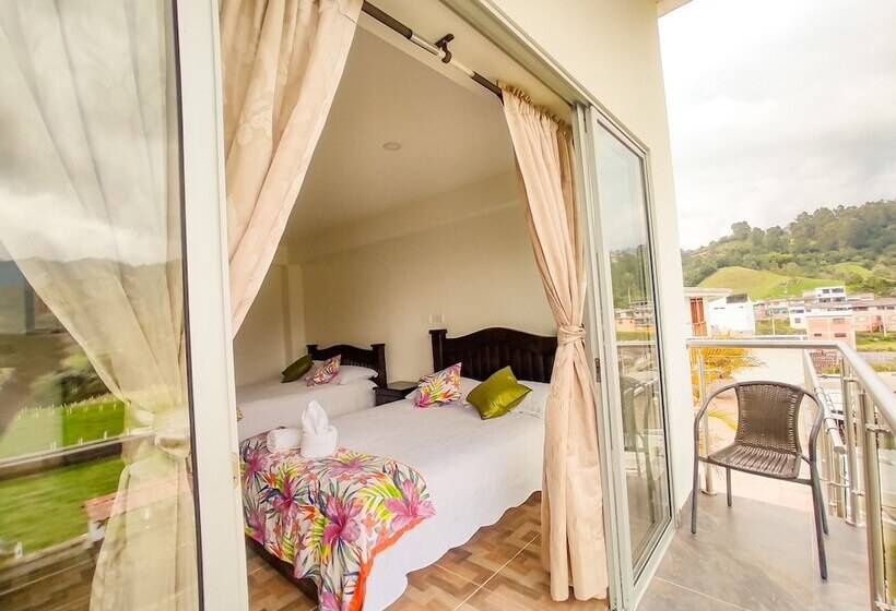 اتاق استاندارد چهار تخته, Boutique Palmas De Salento
