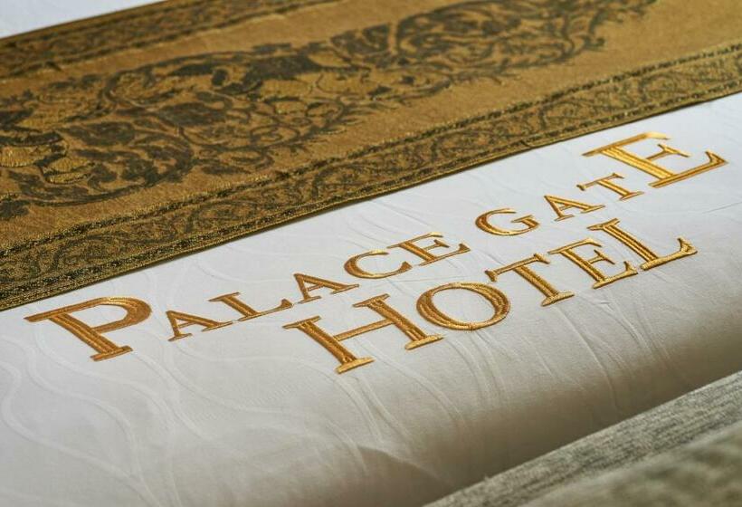 اتاق لوکس, Palace Gate Hotel & Resort By Ehm