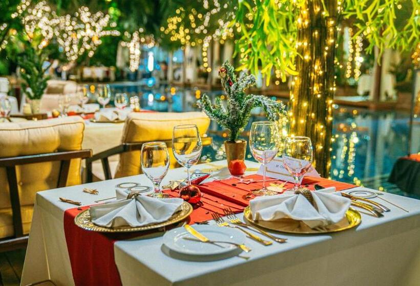 اتاق لوکس, Palace Gate Hotel & Resort By Ehm
