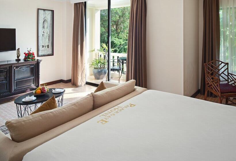 سوئیت رویال, Palace Gate Hotel & Resort By Ehm