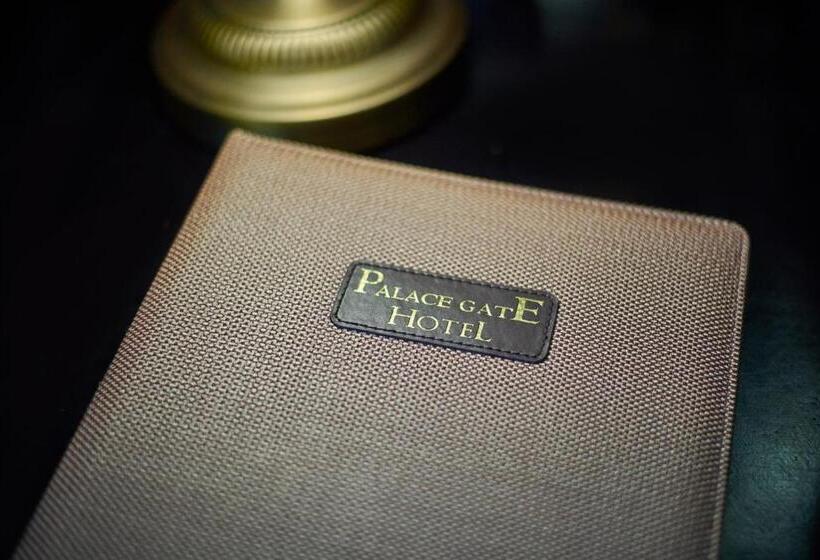 اتاق رویال, Palace Gate Hotel & Resort By Ehm