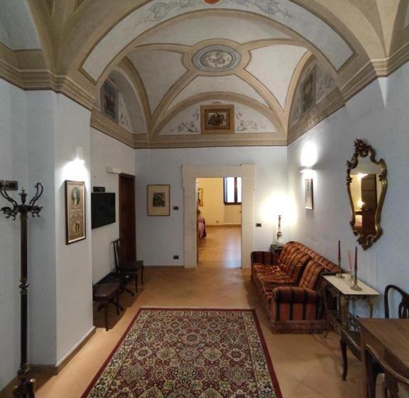 سوییت سوپریور, Palazzo Rustici B&b & Apartments