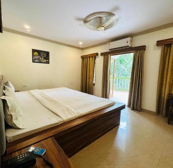 اتاق استاندارد چهار تخته, Goa Holiday Beach Resort