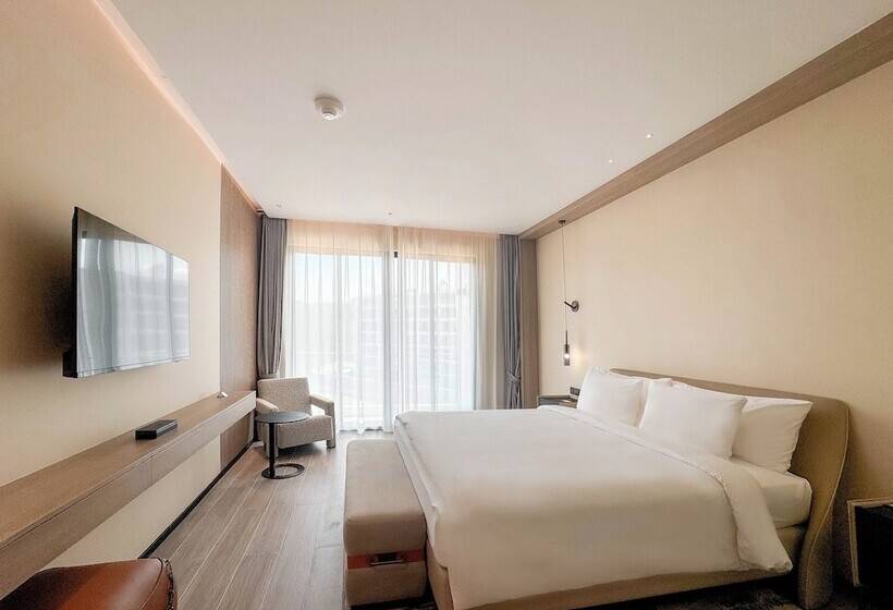 اتاق لوکس, Laya Resort Phuket Island