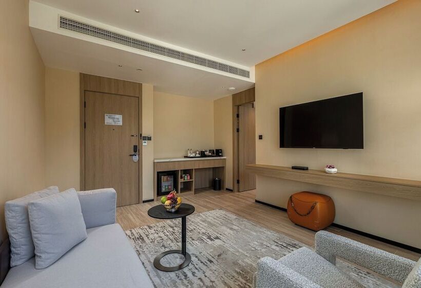 سوییت, Laya Resort Phuket Island