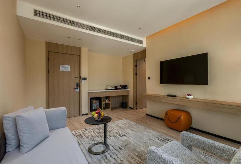 سوییت, Laya Resort Phuket Island