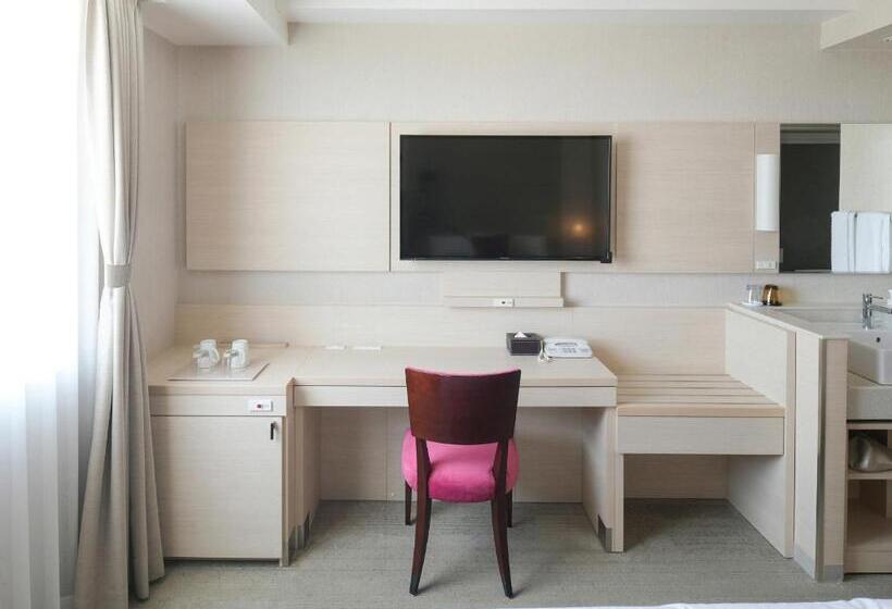 اتاق اجرایی, Vessel Inn Shiga Moriyama Ekimae