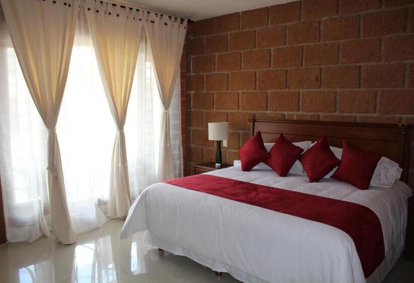 سوییت لوکس, Boutique La Herencia