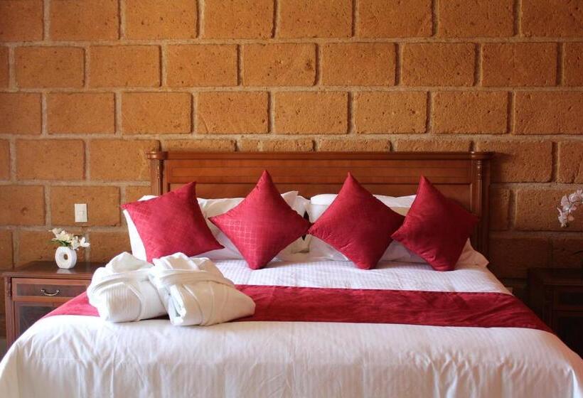 سوییت لوکس, Boutique La Herencia