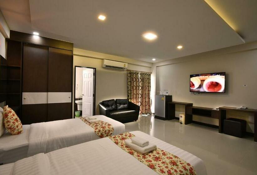 سوییت لوکس, Gold Airport Suites