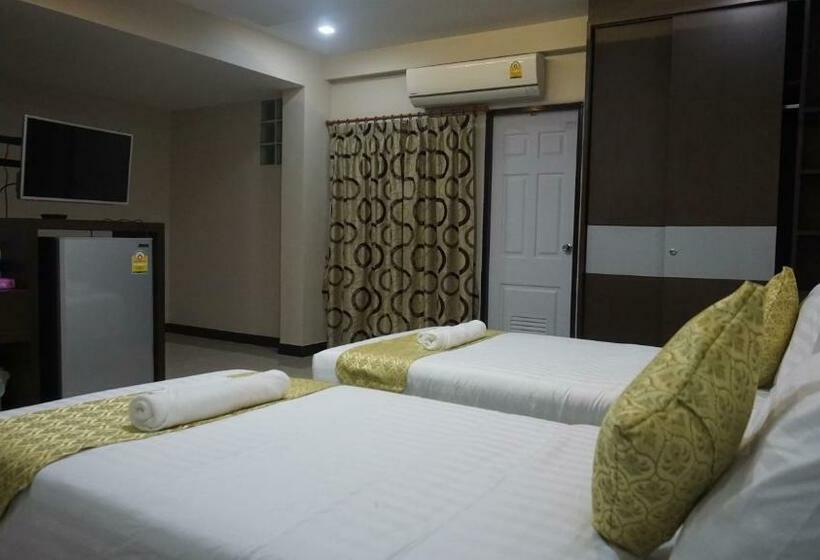 سوییت لوکس, Gold Airport Suites