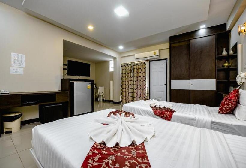 سوییت لوکس, Gold Airport Suites