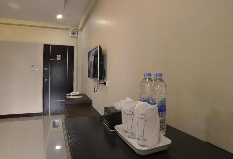 اتاق استاندارد, Gold Airport Suites