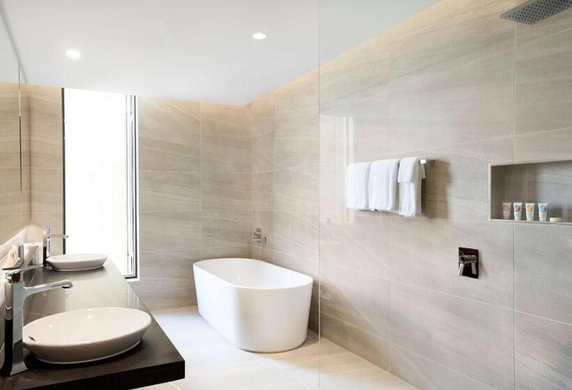 اتاق استاندارد با چشم‌انداز کوهستان, Hyatt Place Melbourne Essendon Fields