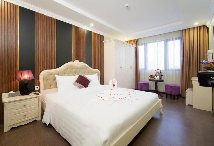 استودیوی استاندارد با چشم‌انداز دریا, Le Indochina Hotel & Beach Da Nang City