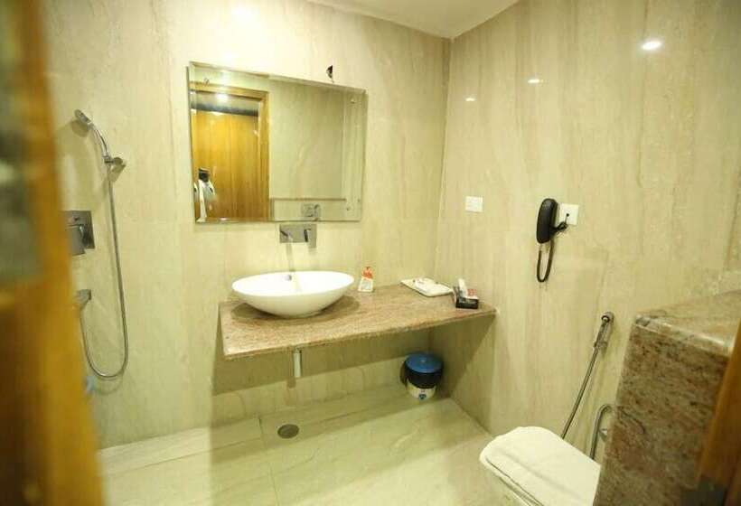 اتاق لوکس, Royal Park Hotels & Resorts, Ghaziabad