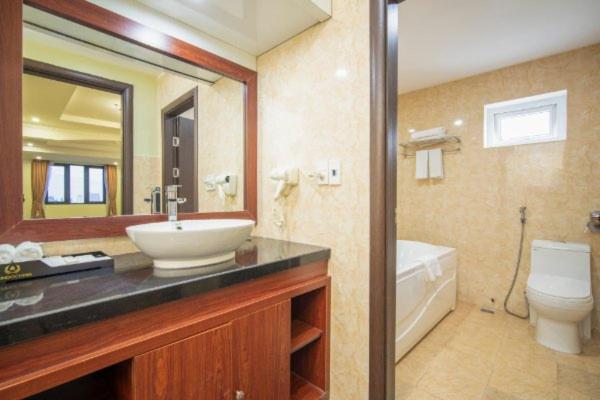 اتاق استاندارد با تخت بزرگ, Le Indochina Hotel & Beach Da Nang City