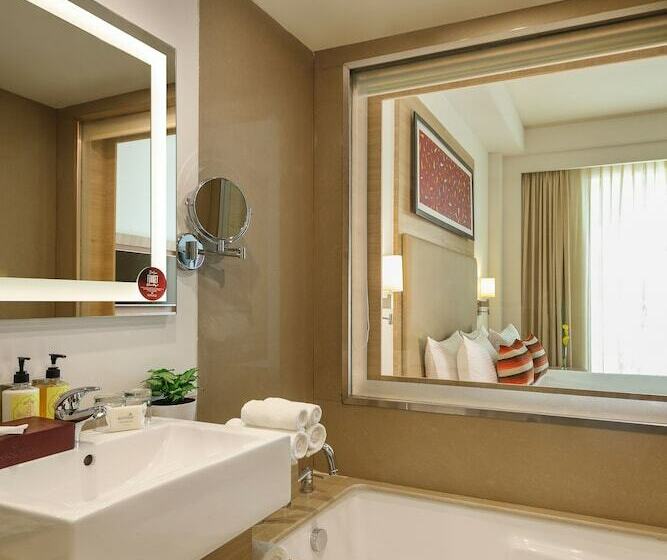 Book Sandal Suites in Noida Sector 135,Delhi - Best Hotels (Rs 7001 To Rs  8000) in Delhi - Justdial