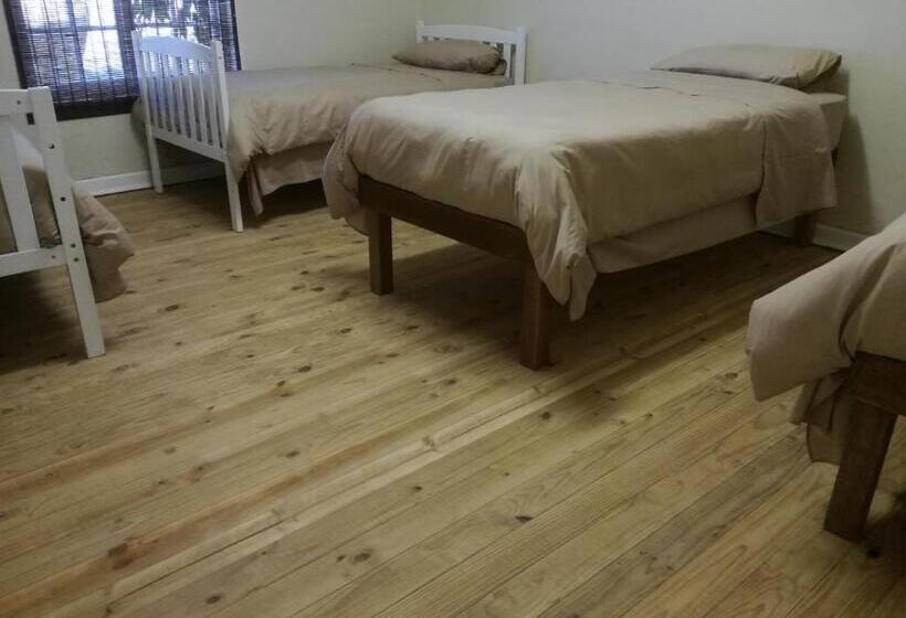 اتاق خانوادگی با سرویس بهداشتی مشترک, Paarl Backpackers
