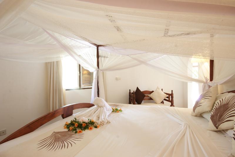 اتاق اجرایی, Haka Hotel & Apartment