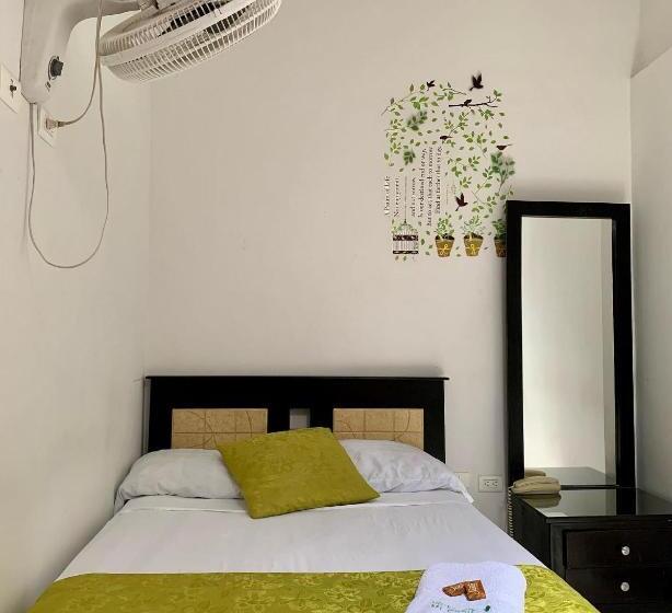 اتاق استاندارد, Mi Casita Pereira