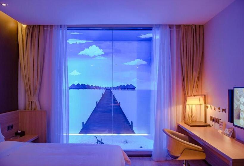 سوییت خانوادگی, Iu Hotel Zhonggang Road