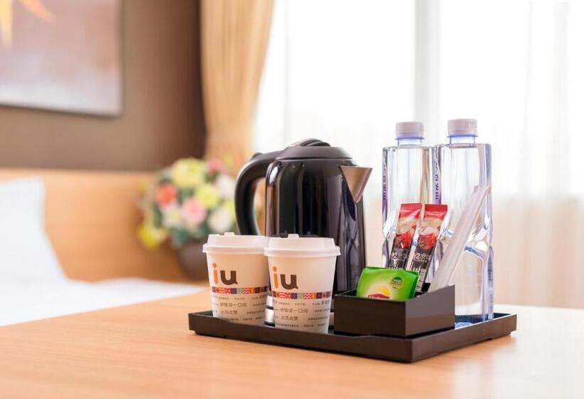 اتاق راحتی, Iu Hotel Zhonggang Road