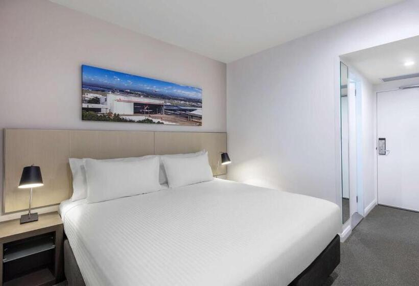 اتاق استاندارد با تخت بزرگ, Travelodge Hotel Sydney Airport