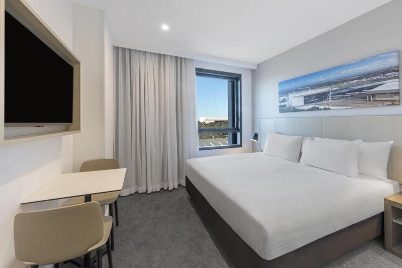 اتاق استاندارد با تخت بزرگ, Travelodge Hotel Sydney Airport