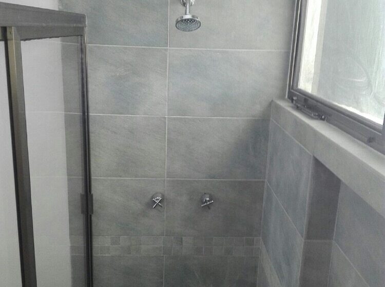 اتاق استاندارد, Hostal Urbano