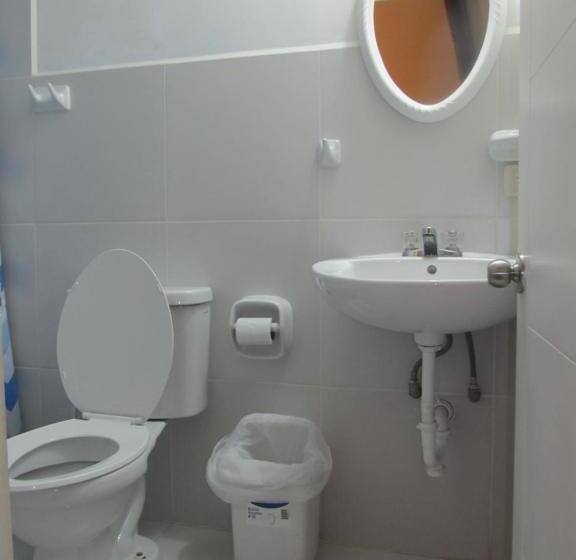 标准间, Killari Hostal