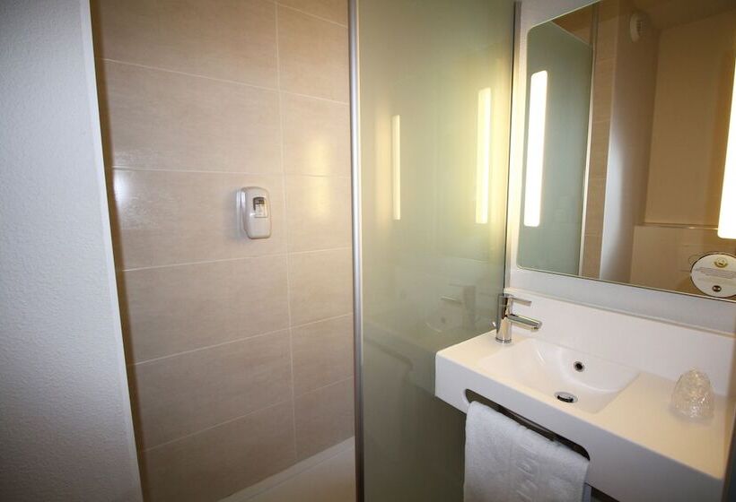 اتاق استاندارد چهار تخته, B&b Hotel Valence Tgv Romans