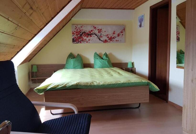 Chambre Triple Standard, Garni Hotel Mühletal