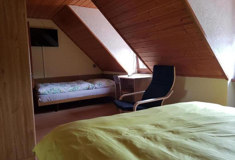 Chambre Triple Standard, Garni Hotel Mühletal