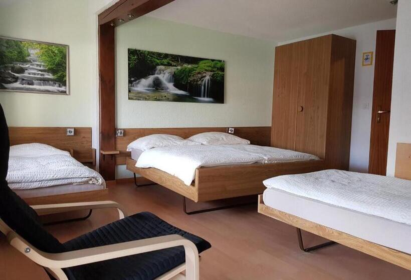 Chambre Quadruple Standard, Garni Hotel Mühletal